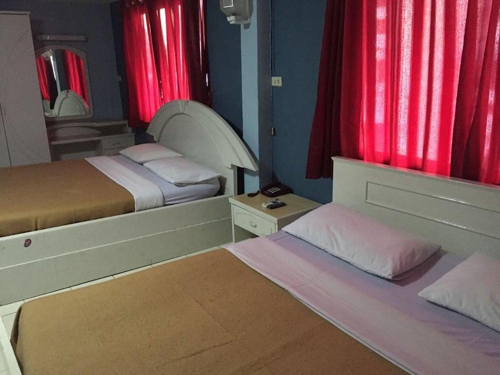 Paradise House Bangkok Ngoại thất bức ảnh