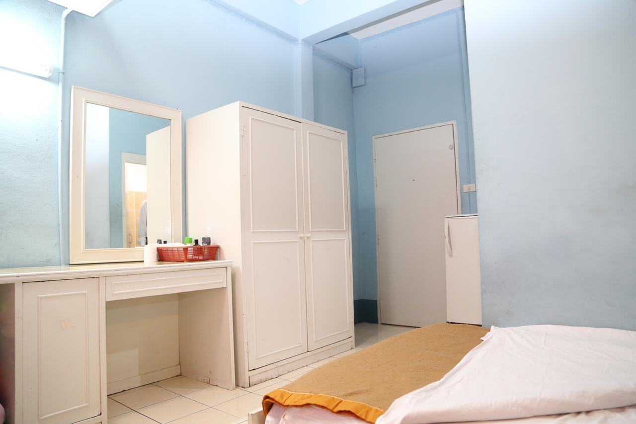 Paradise House Bangkok Ngoại thất bức ảnh